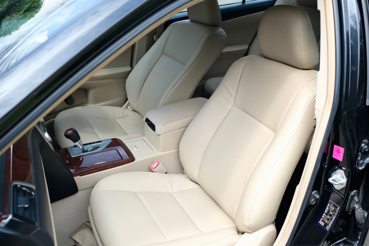 Toyota Camry 2.0 G auto ไมล์ 2 แสน iรถสวย พร้อมโอน ฟรีดาวน์ (รูปที่ 6)