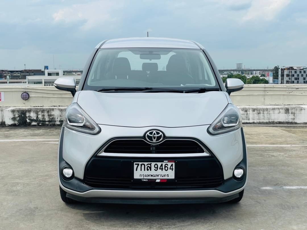 Toyota Sienta 1.5 V ปี 2018 เกียร์ Automatic เลขไมล์ 46084km (รูปที่ 4)