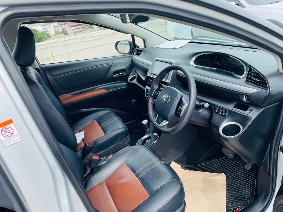 Toyota Sienta 1.5 V ปี 2018 เกียร์ Automatic เลขไมล์ 46084km (รูปที่ 5)
