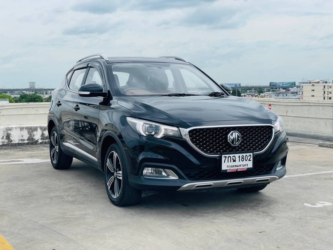 2018 MG ZS สีดำ (รูปที่ 2)