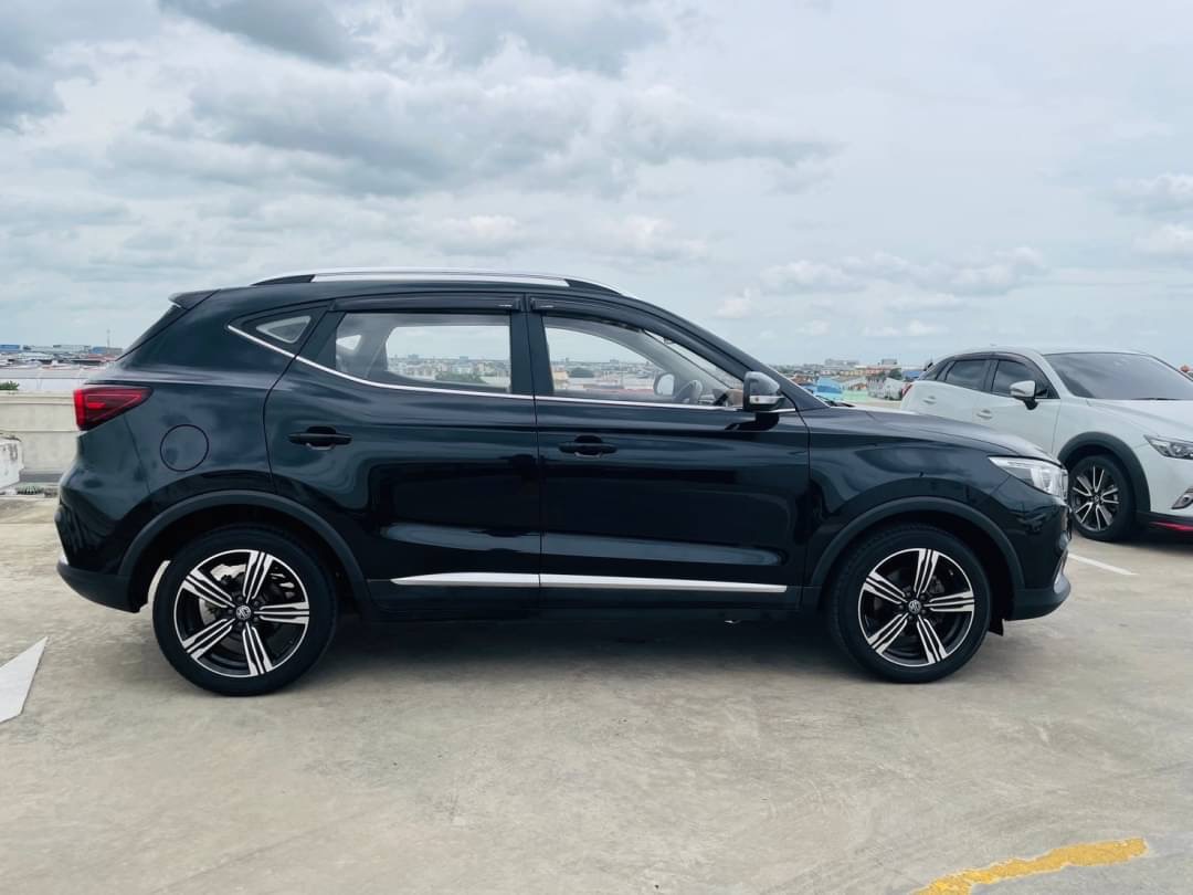 2018 MG ZS สีดำ (รูปที่ 3)