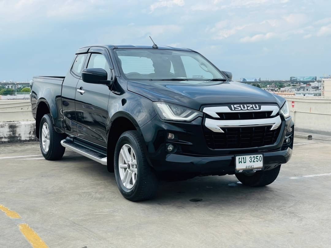 2020 Isuzu D-Max Space Cab สีดำ