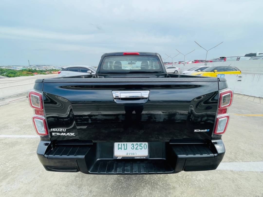 2020 Isuzu D-Max Space Cab สีดำ (รูปที่ 7)