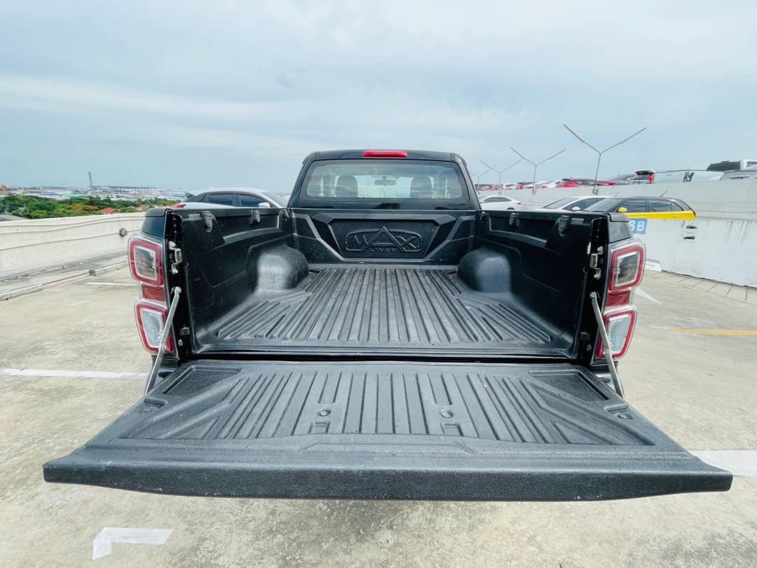 2020 Isuzu D-Max Space Cab สีดำ (รูปที่ 4)