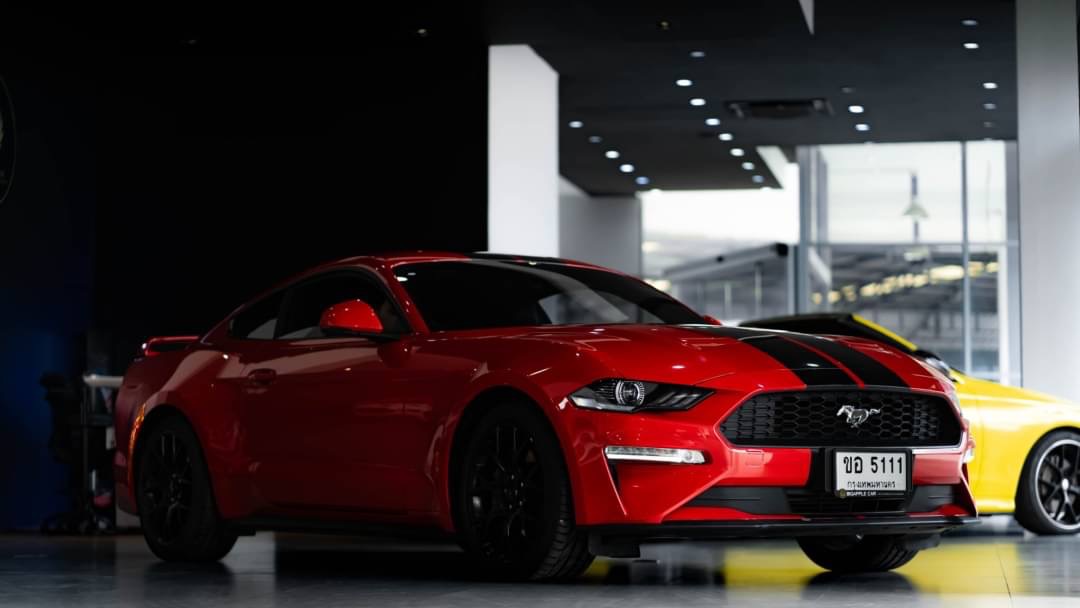 2018 Ford Mustang 2.3L สีแดง (รูปที่ 5)