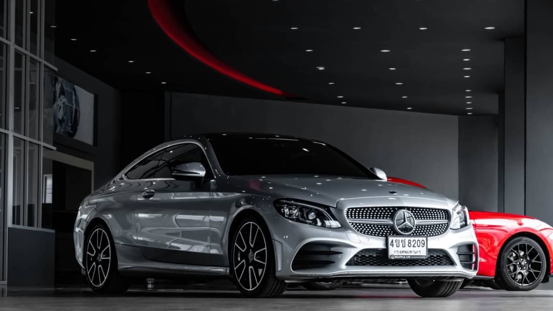 2019 Mercedes-Benz C-Class C 220 d AMG สีเงิน (รูปที่ 3)