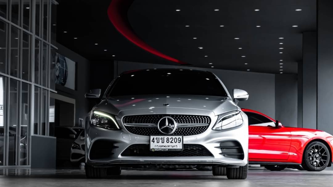 2019 Mercedes-Benz C-Class C 220 d AMG สีเงิน (รูปที่ 2)