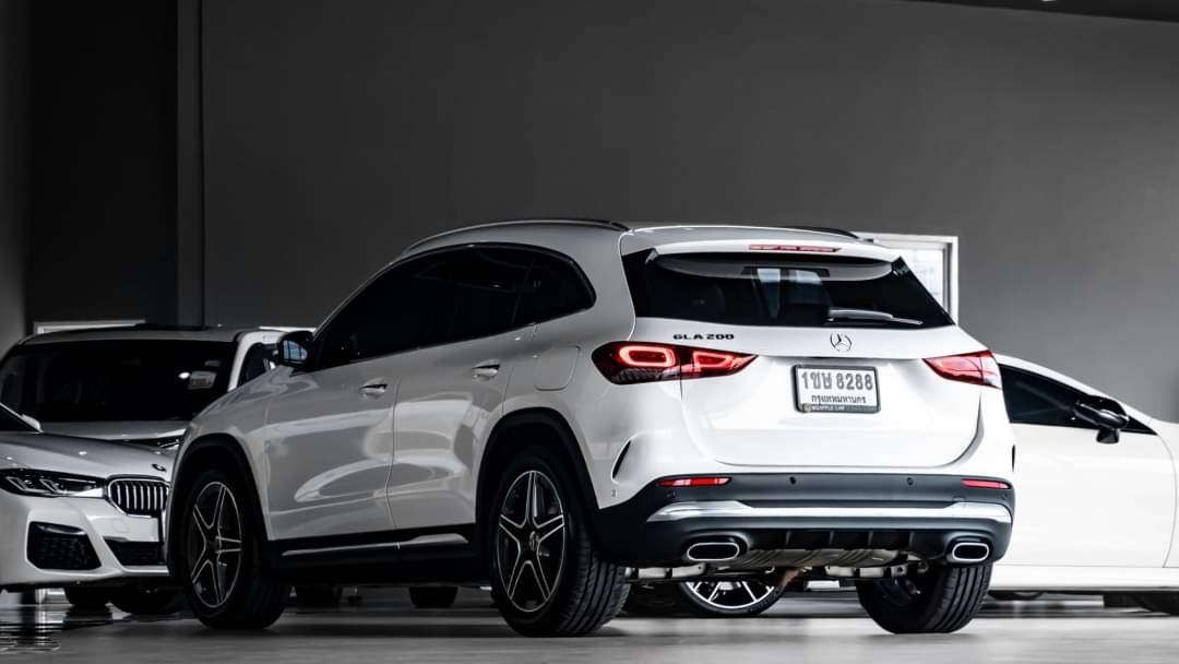 2021 Mercedes-Benz GLA-Class GLA 200 AMG สีเงิน (รูปที่ 6)