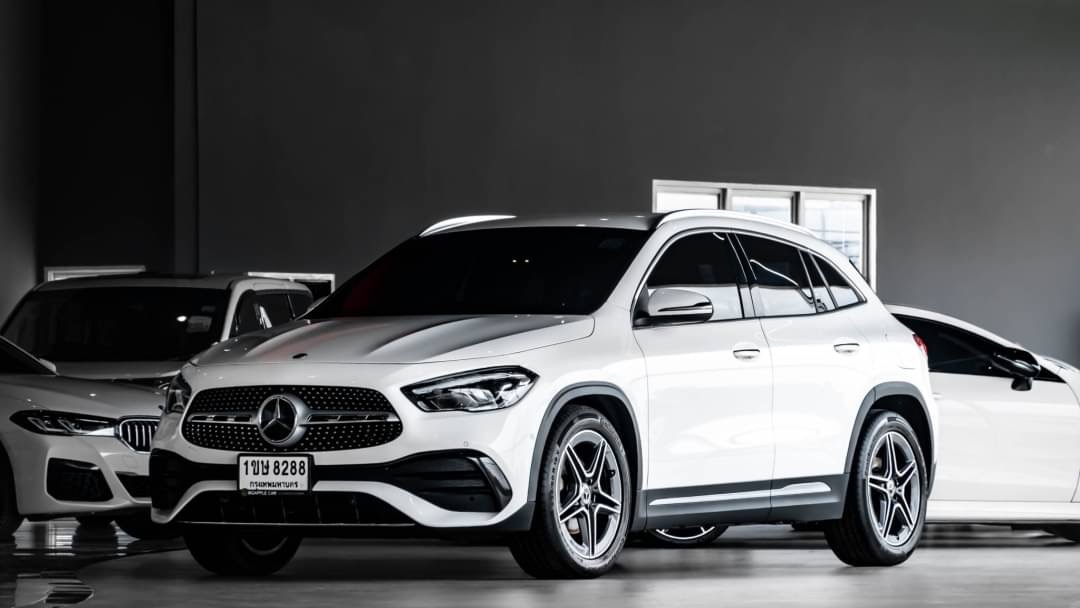 2021 Mercedes-Benz GLA-Class GLA 200 AMG สีเงิน
