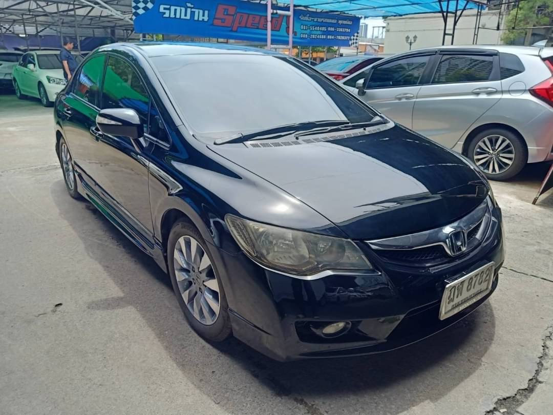 2010 Honda Civic FB สีดำ (รูปที่ 3)