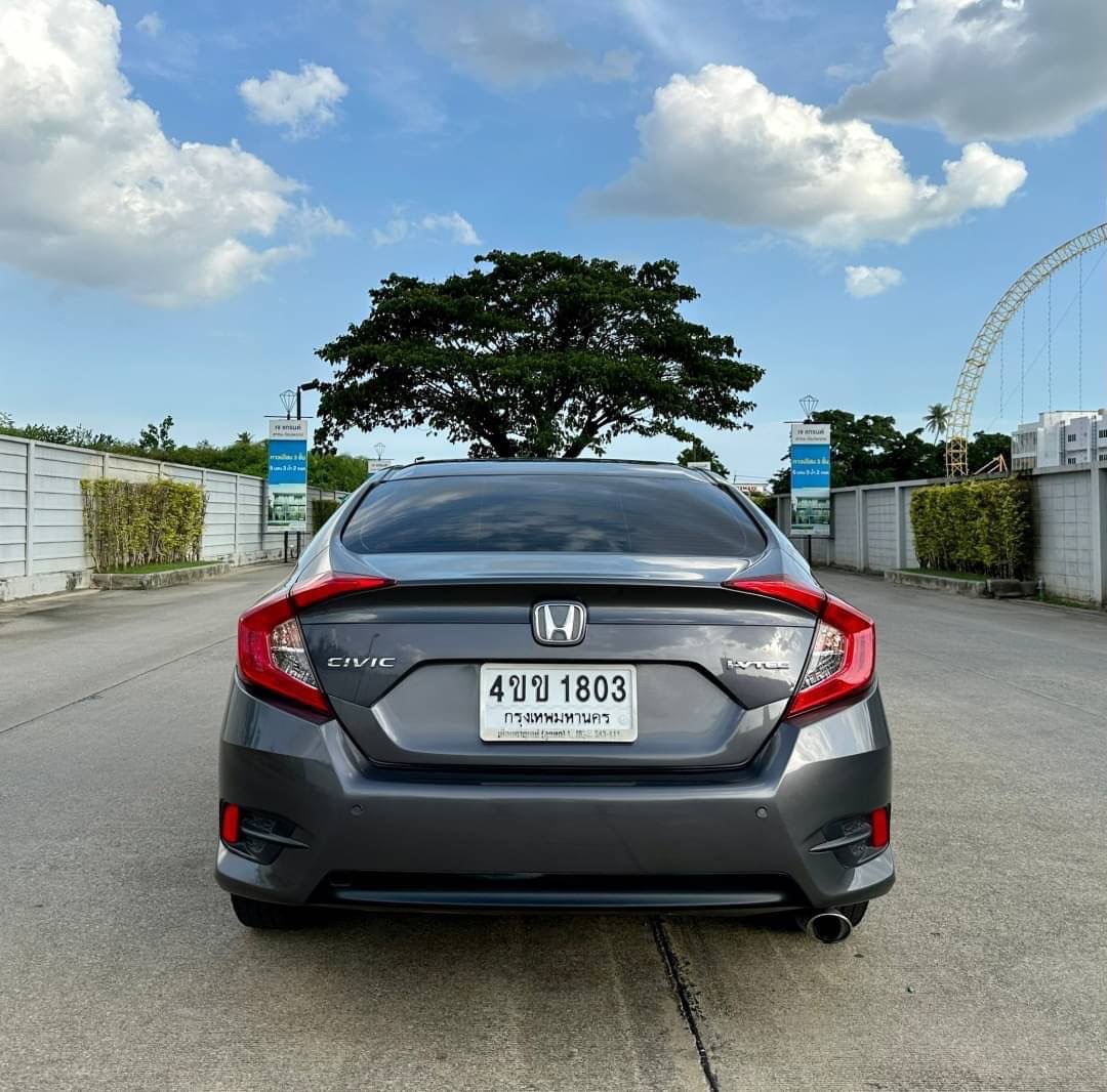 2016 Honda Civic Sedan สีเทา (รูปที่ 4)