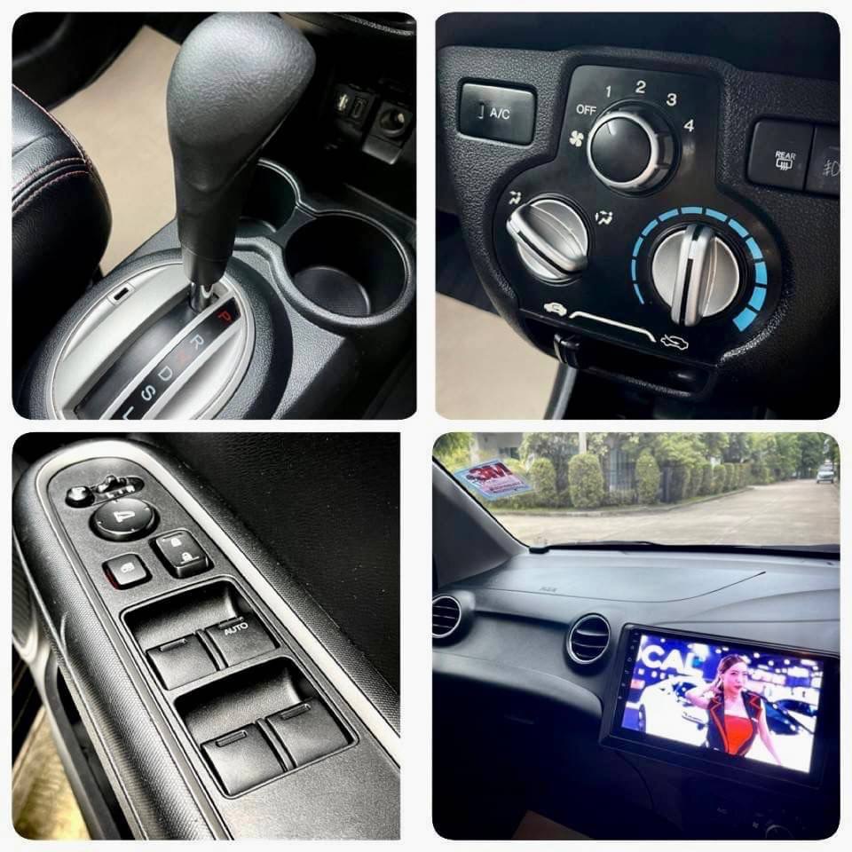 2016 Honda Mobilio สีดำ (รูปที่ 13)