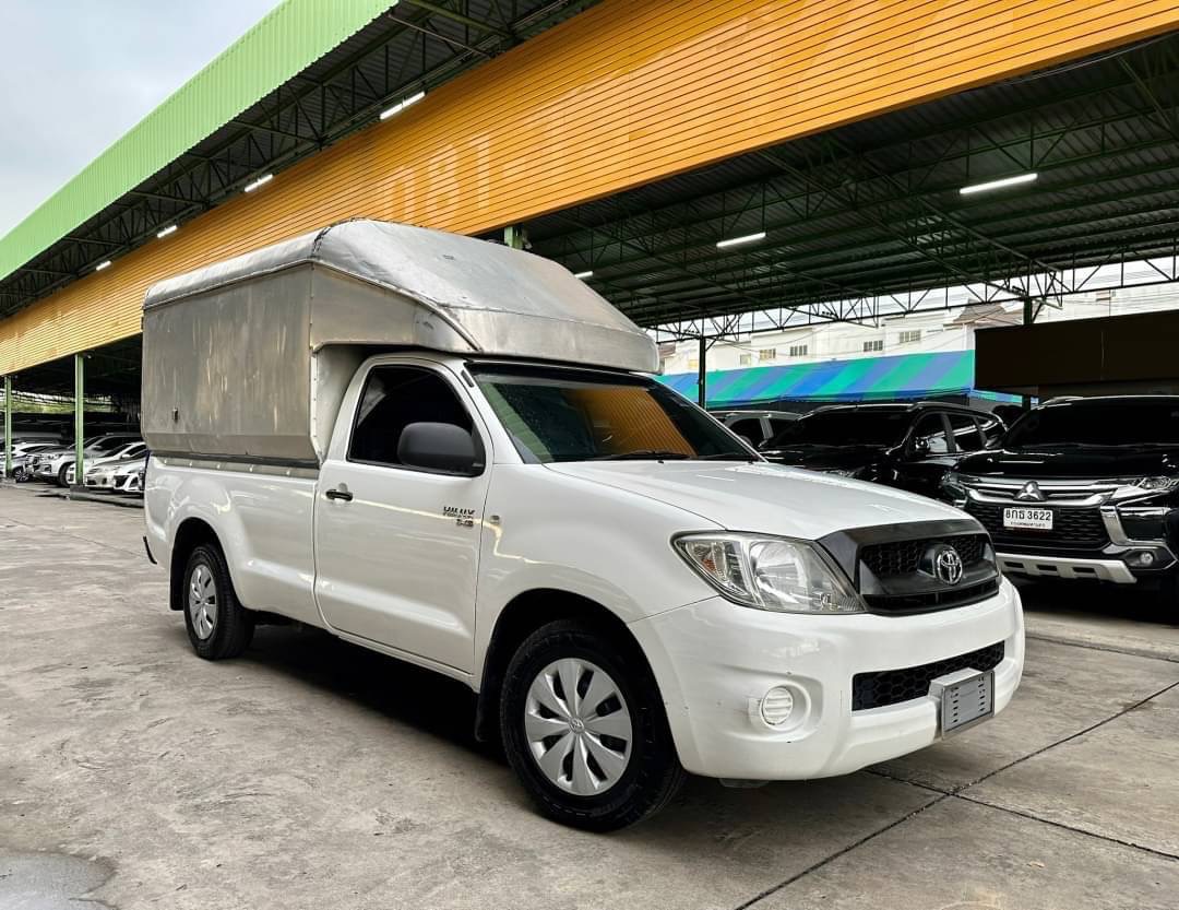 2010 Toyota Hilux Vigo ตอนเดียว สีขาว