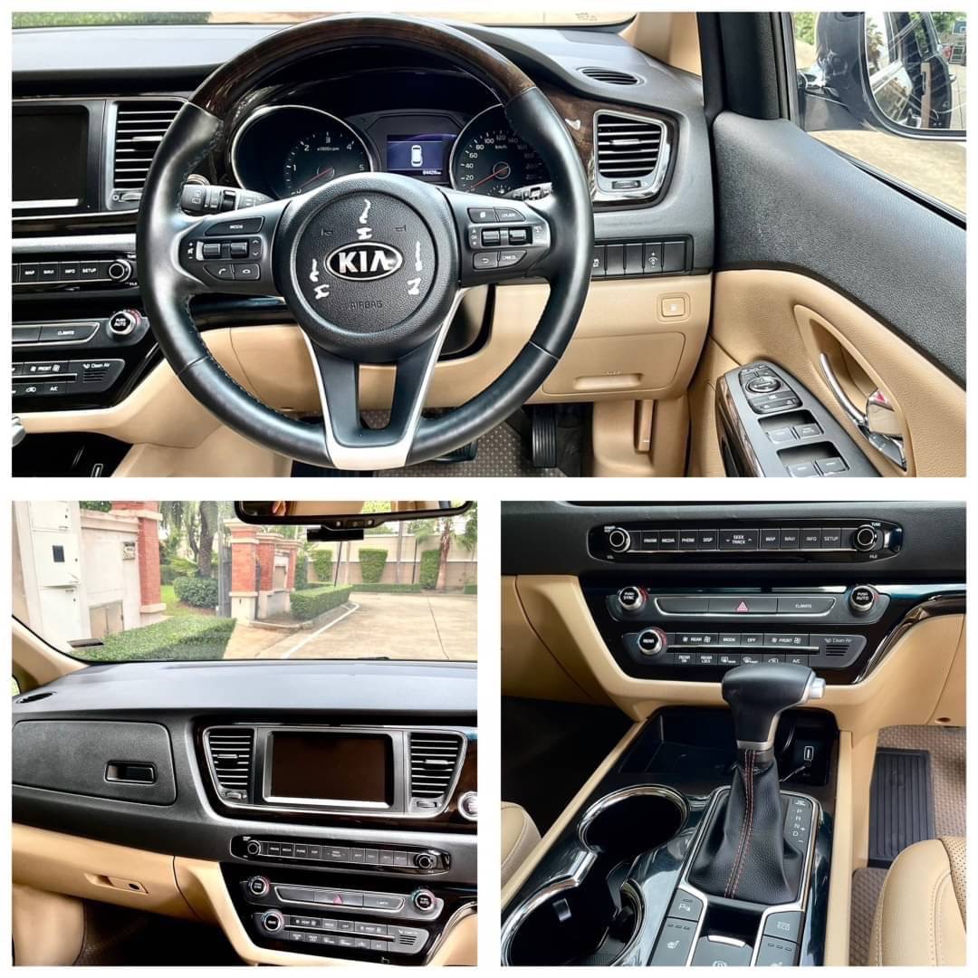 2020 Kia Grand Carnival สีดำ (รูปที่ 10)