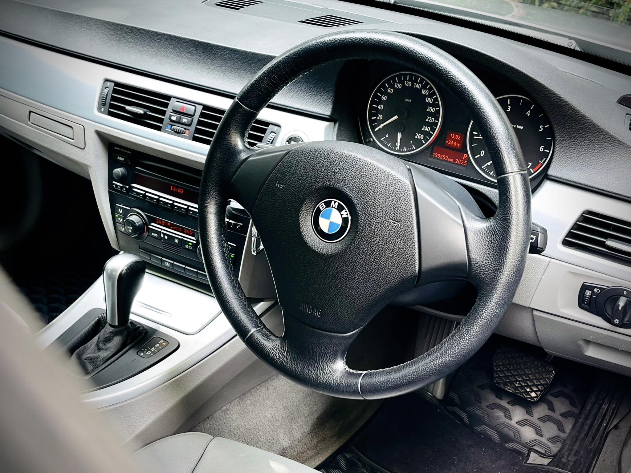 Bmw 320i E90 ตัดใจปล่อยลูกรัก