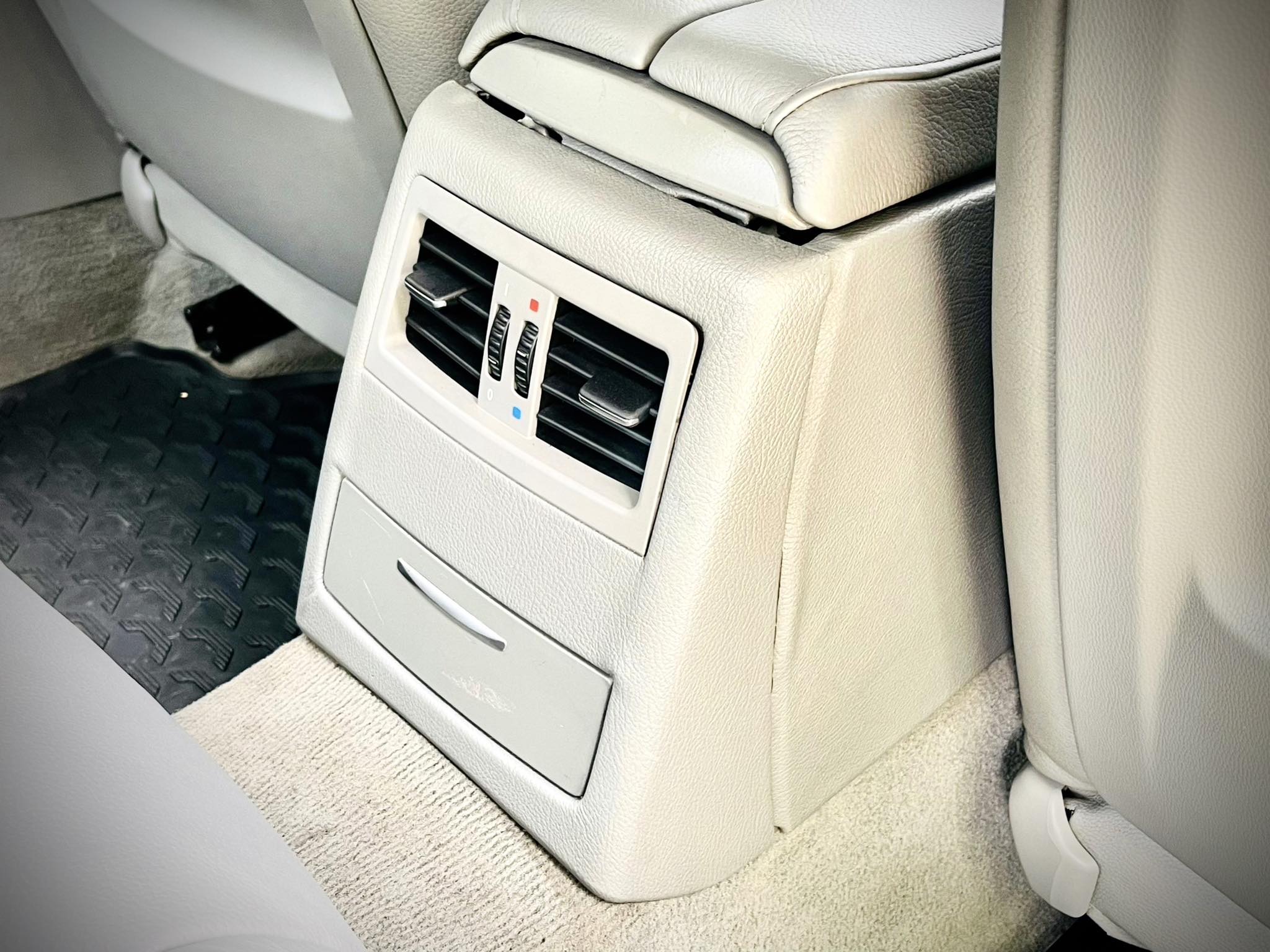 Bmw 320i E90 ตัดใจปล่อยลูกรัก (รูปที่ 22)