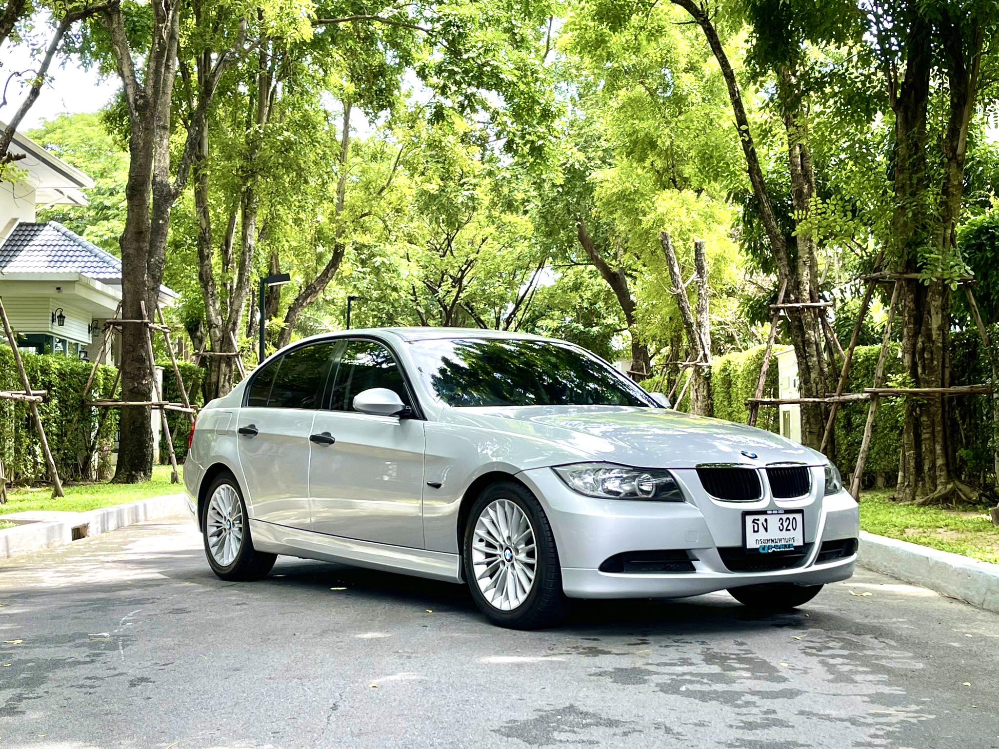 Bmw 320i E90 ตัดใจปล่อยลูกรัก