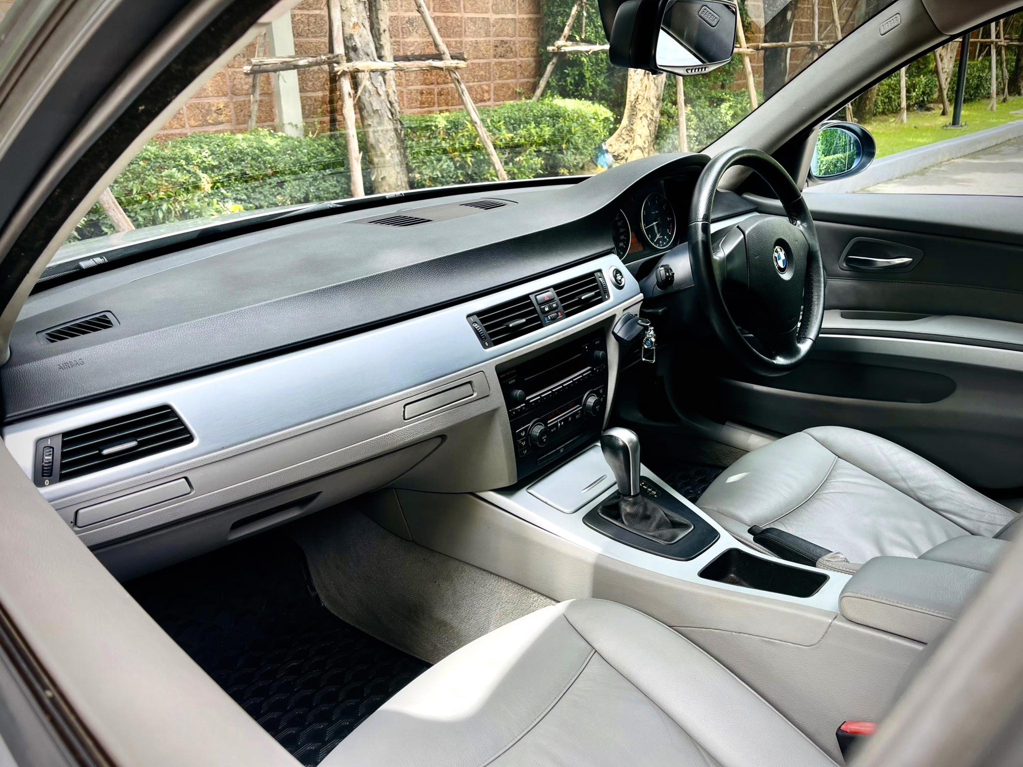 Bmw 320i E90 ตัดใจปล่อยลูกรัก (รูปที่ 17)