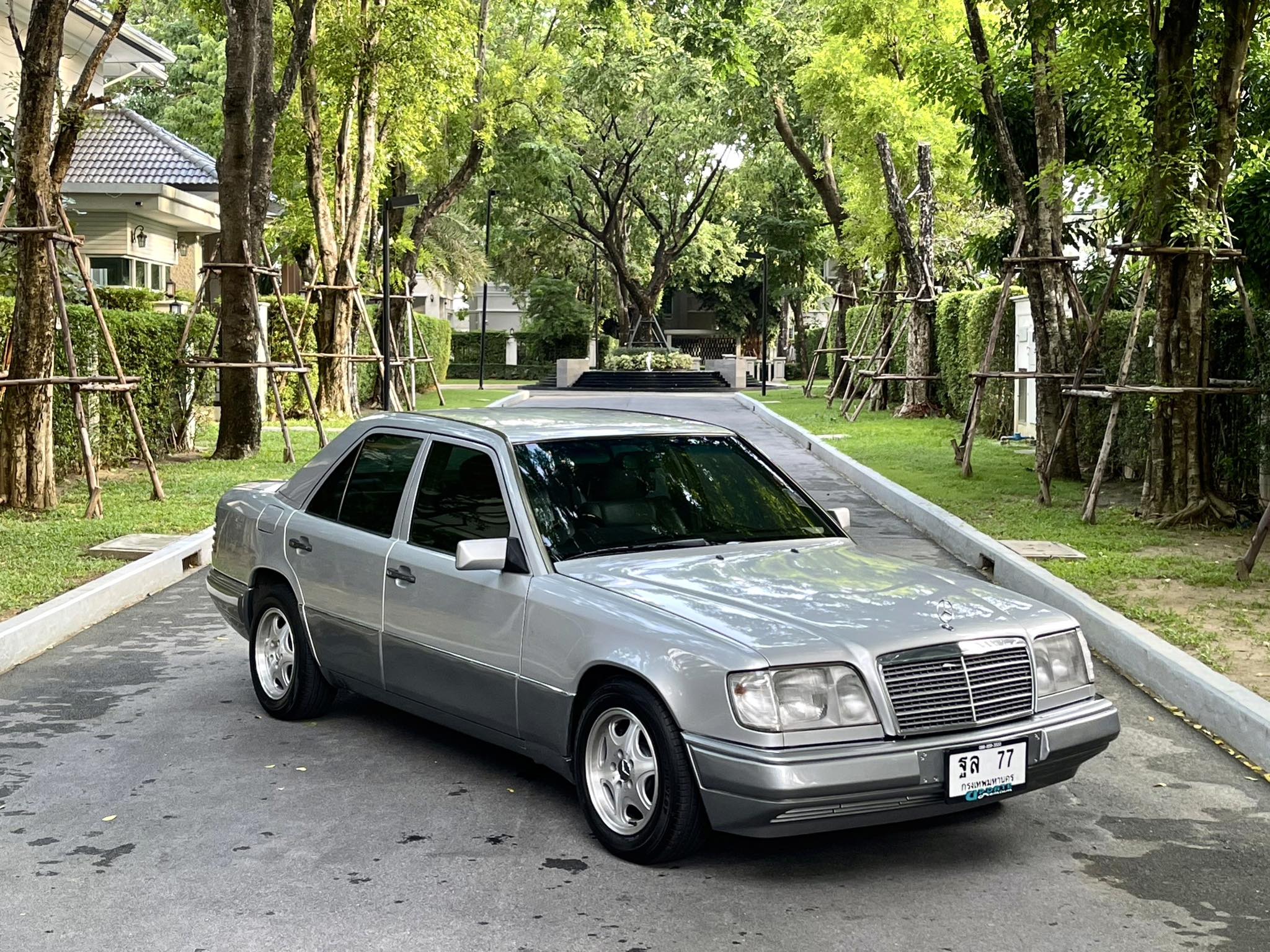 Mercedes Benz E220 รถบ้านพร้อมใช้ ขายตัดใจ (รูปที่ 2)
