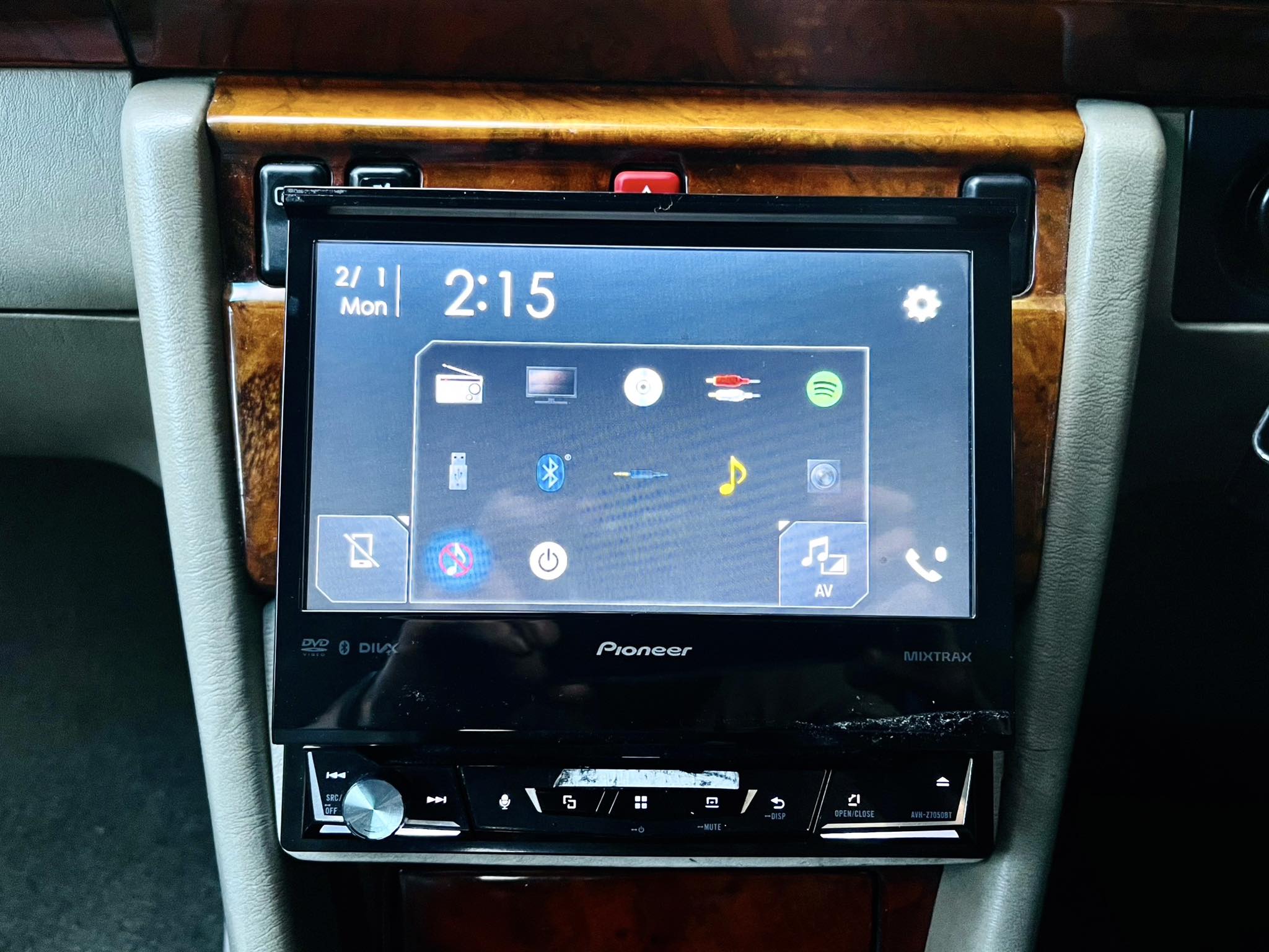 Mercedes Benz E220 รถบ้านพร้อมใช้ ขายตัดใจ (รูปที่ 19)