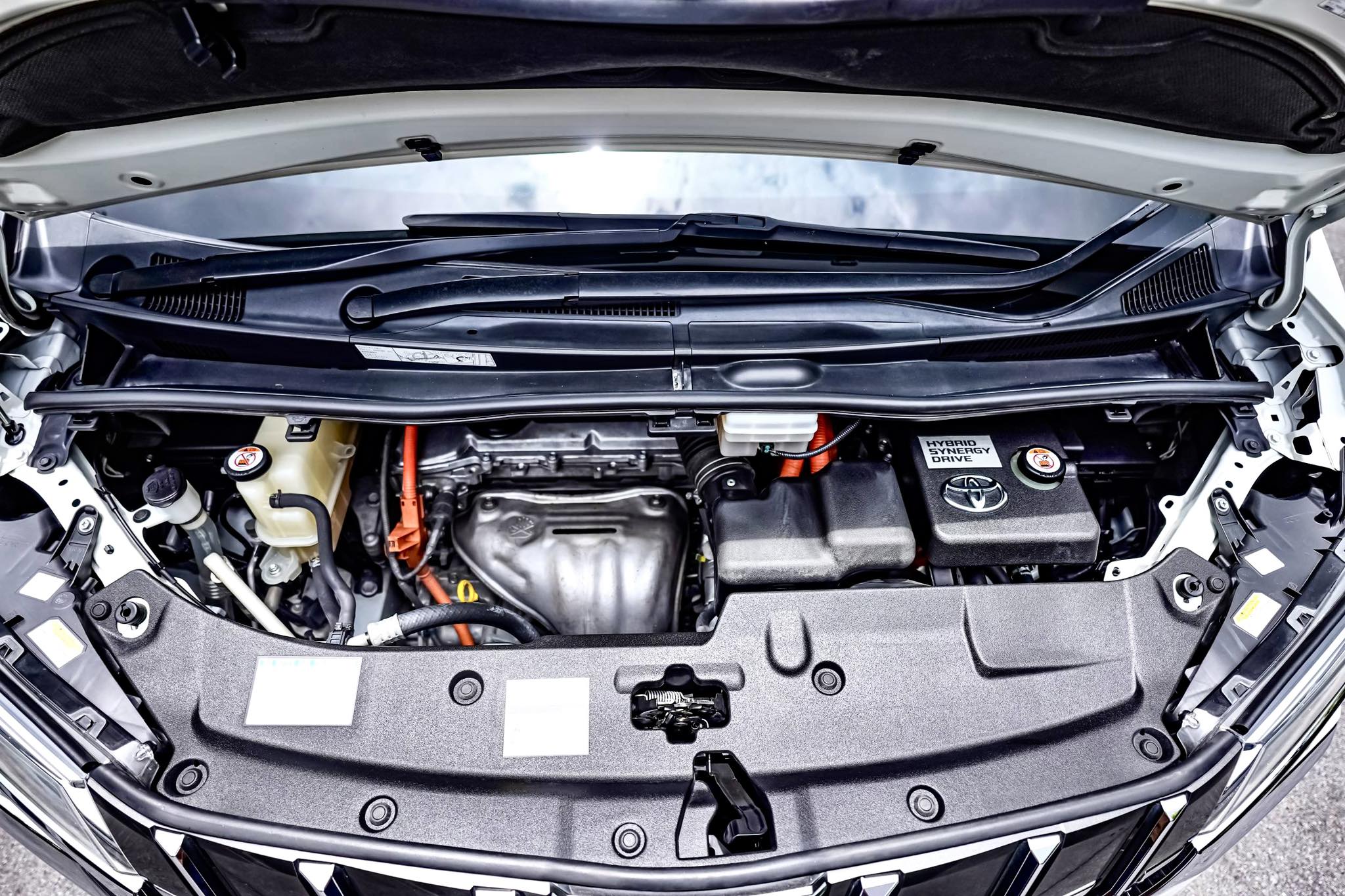 Toyota Alphard SRC Hybrid คันนี้รุ่นพิเศษจากป้ายแดง ขายถูกมากคะ ตัวถังสวยจัดเลย (รูปที่ 43)
