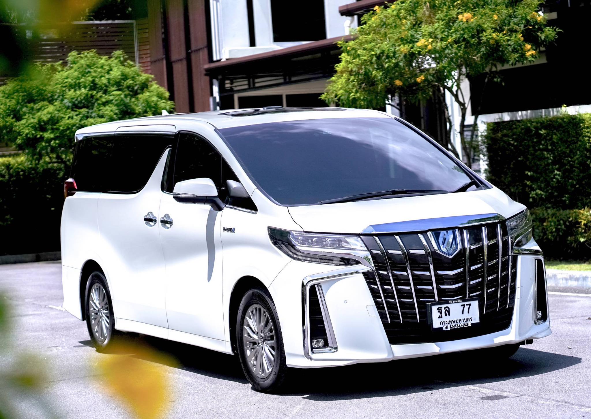 Toyota Alphard SRC Hybrid คันนี้รุ่นพิเศษจากป้ายแดง ขายถูกมากคะ ตัวถังสวยจัดเลย (รูปที่ 8)