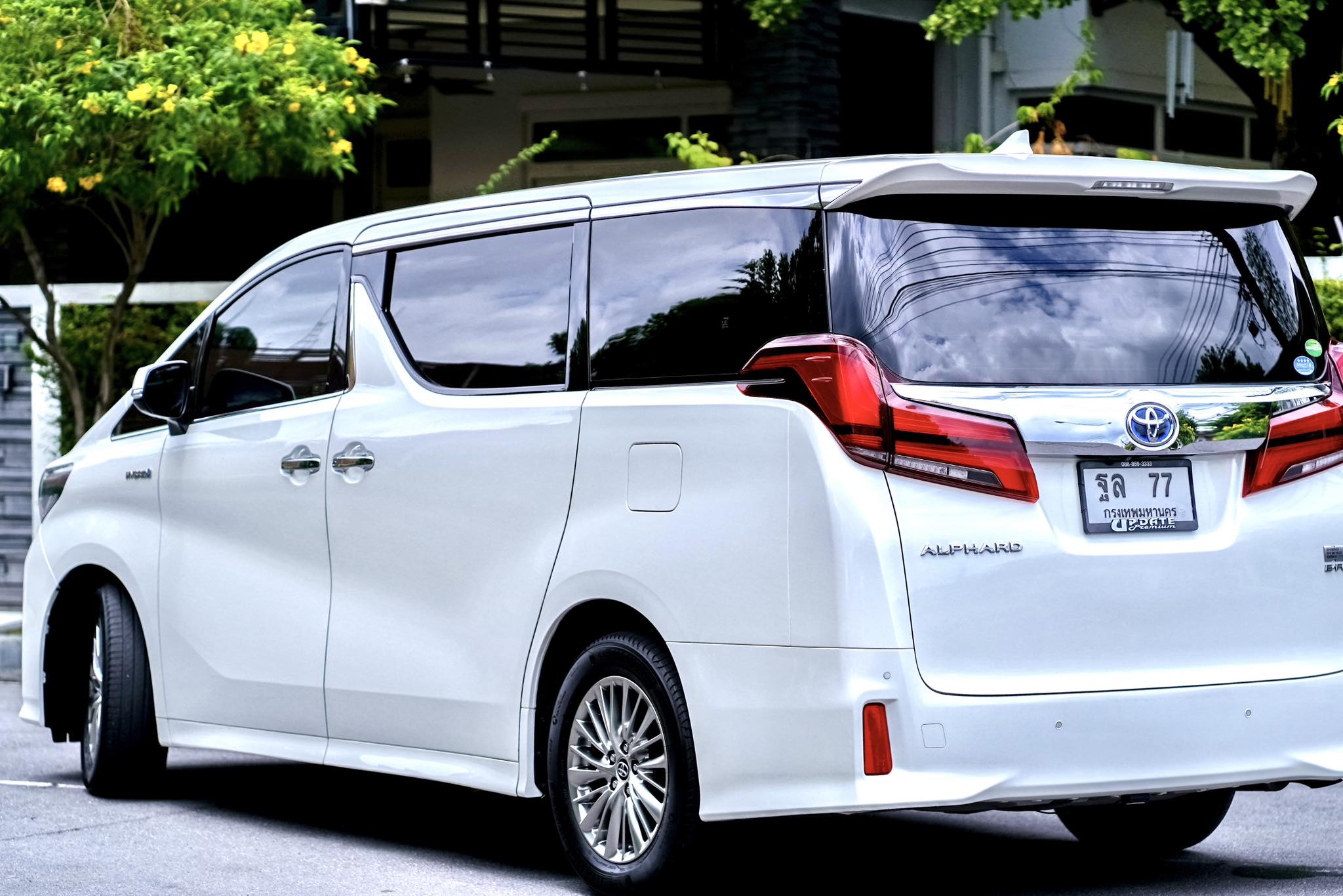 Toyota Alphard SRC Hybrid คันนี้รุ่นพิเศษจากป้ายแดง ขายถูกมากคะ ตัวถังสวยจัดเลย (รูปที่ 14)