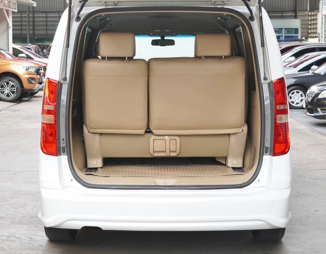2013 Hyundai H-1 สีขาว (รูปที่ 16)