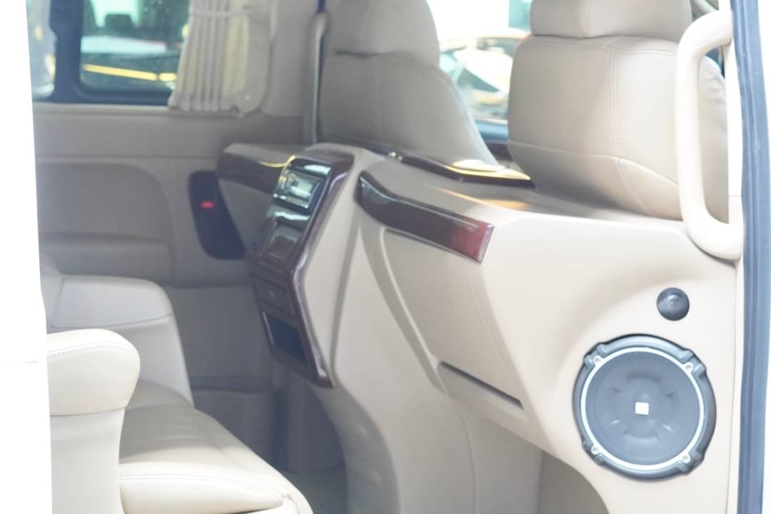 2013 Hyundai H-1 สีขาว (รูปที่ 17)