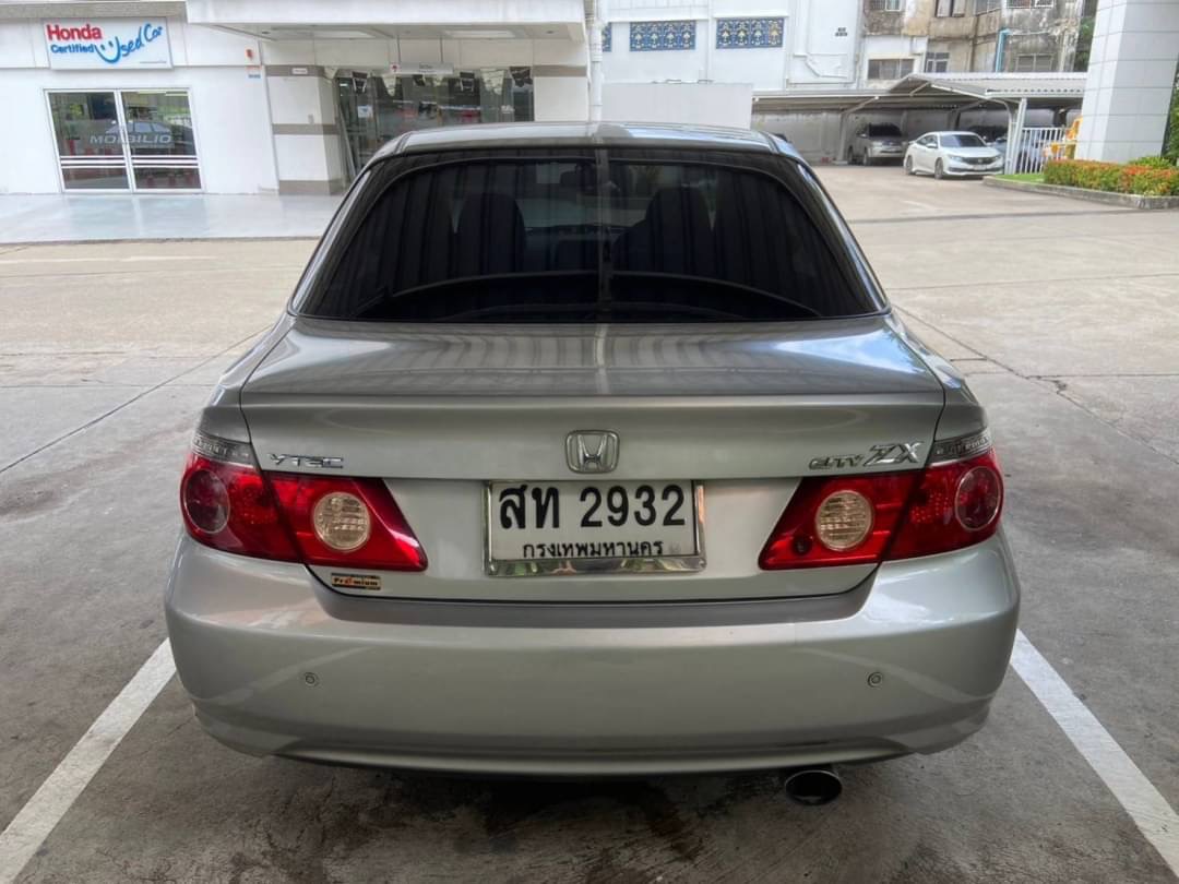 2006 Honda City ZX สีเงิน