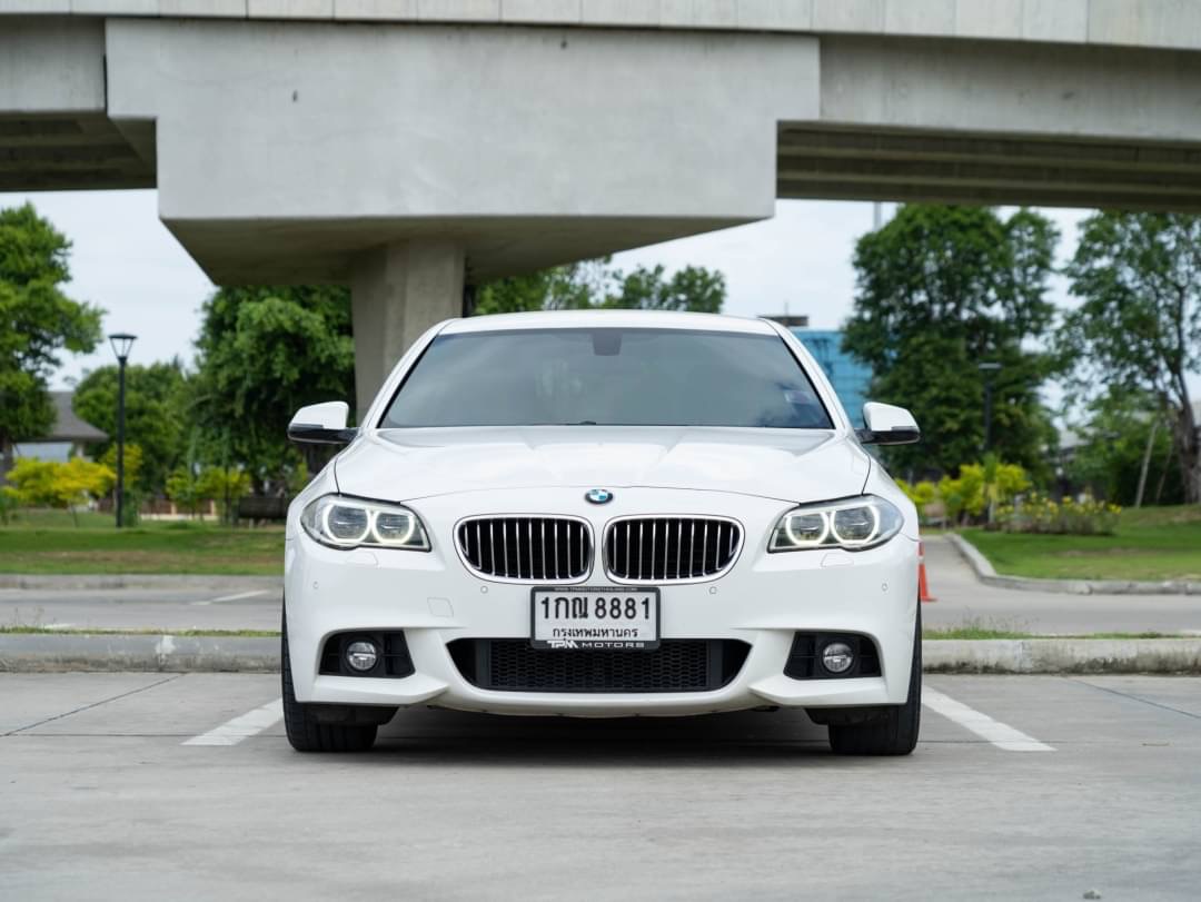 2016 BMW 528i M SPORT F10 สีขาว