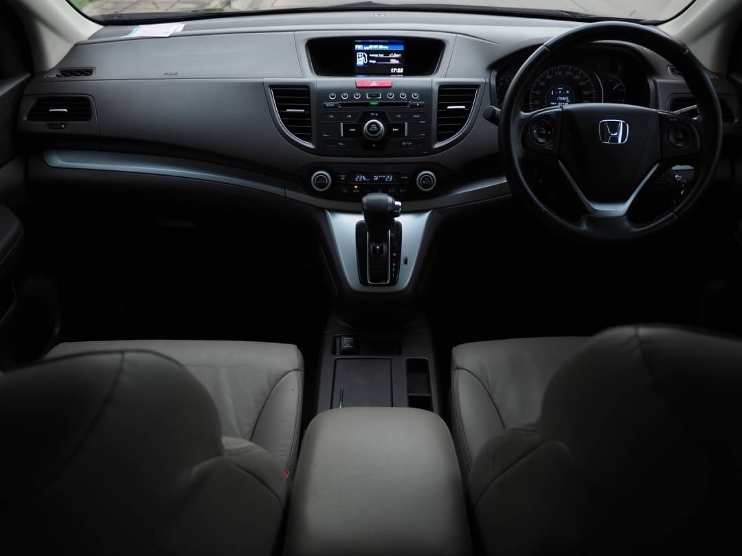 2014 Honda CR-V สีดำ (รูปที่ 9)