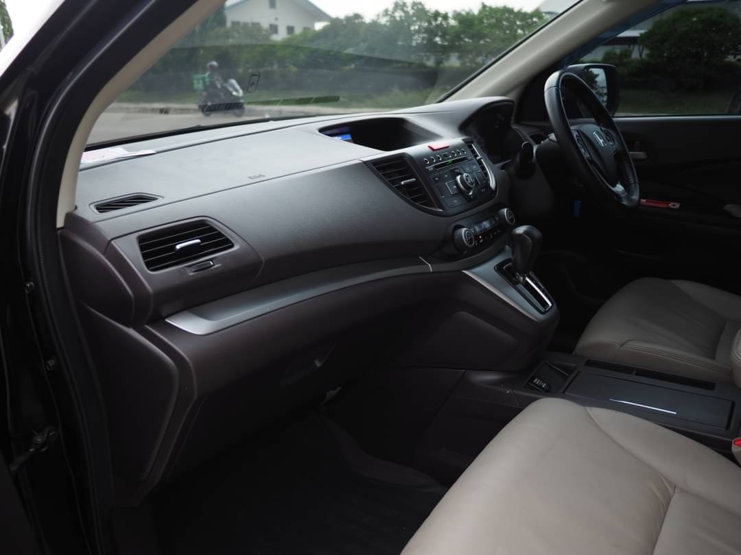 2014 Honda CR-V สีดำ (รูปที่ 17)