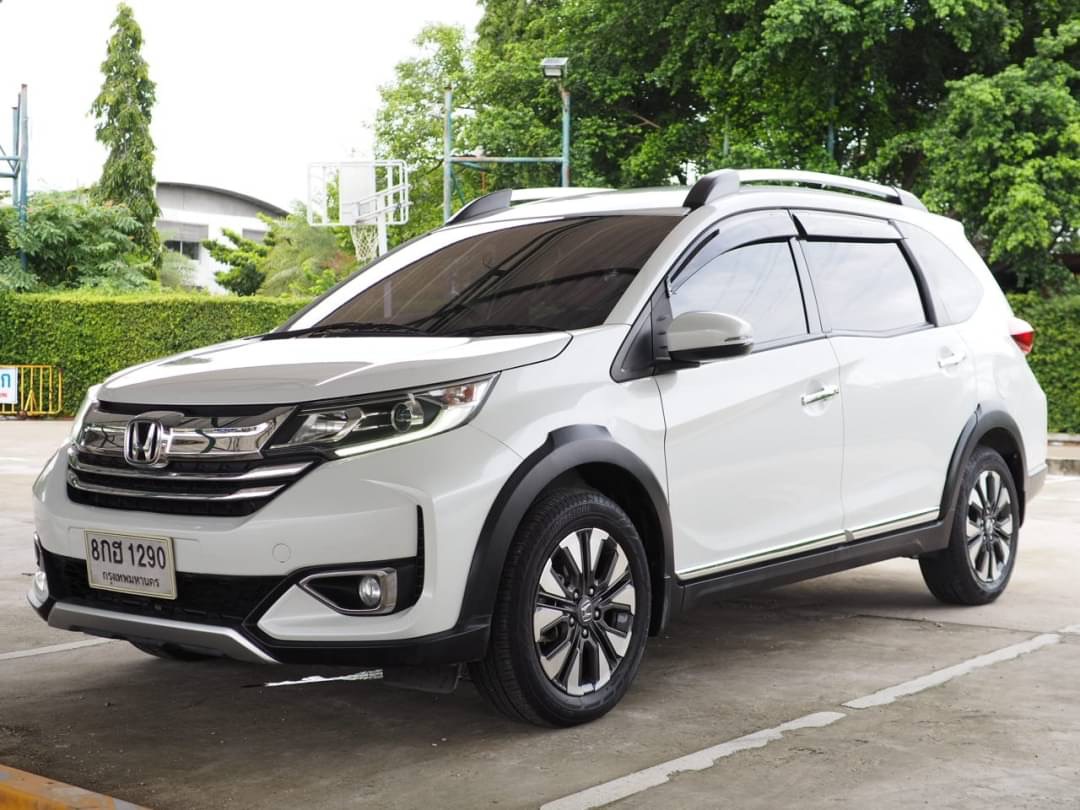 2019 Honda BR-V สีขาว (รูปที่ 4)