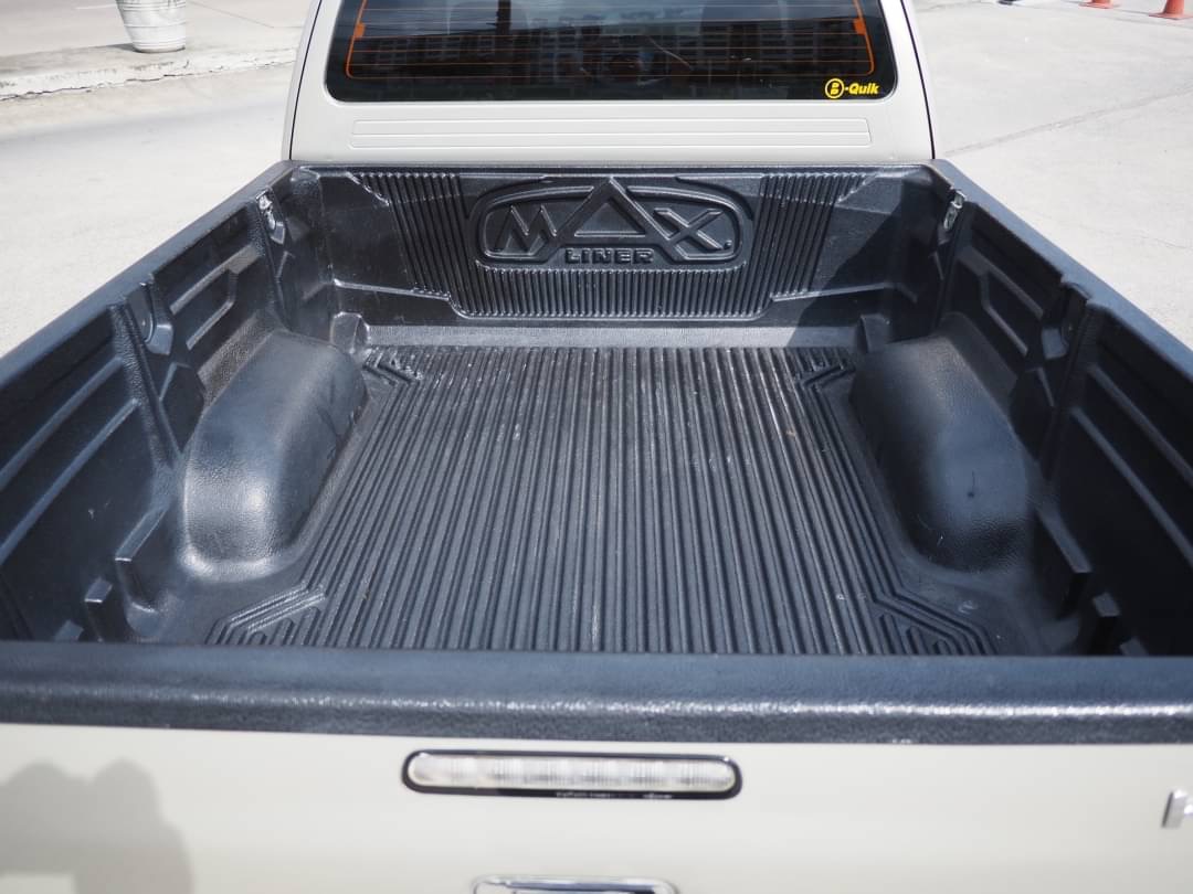 2012 Toyota Hilux Vigo Prerunner (Cab) สีทอง (รูปที่ 13)