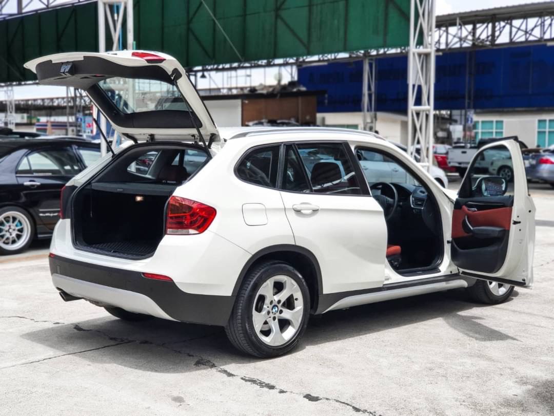 2012 BMW X1 E84 สีขาว (รูปที่ 12)