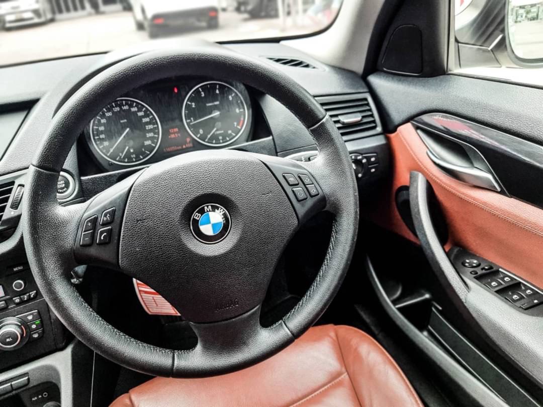 2012 BMW X1 E84 สีขาว (รูปที่ 7)