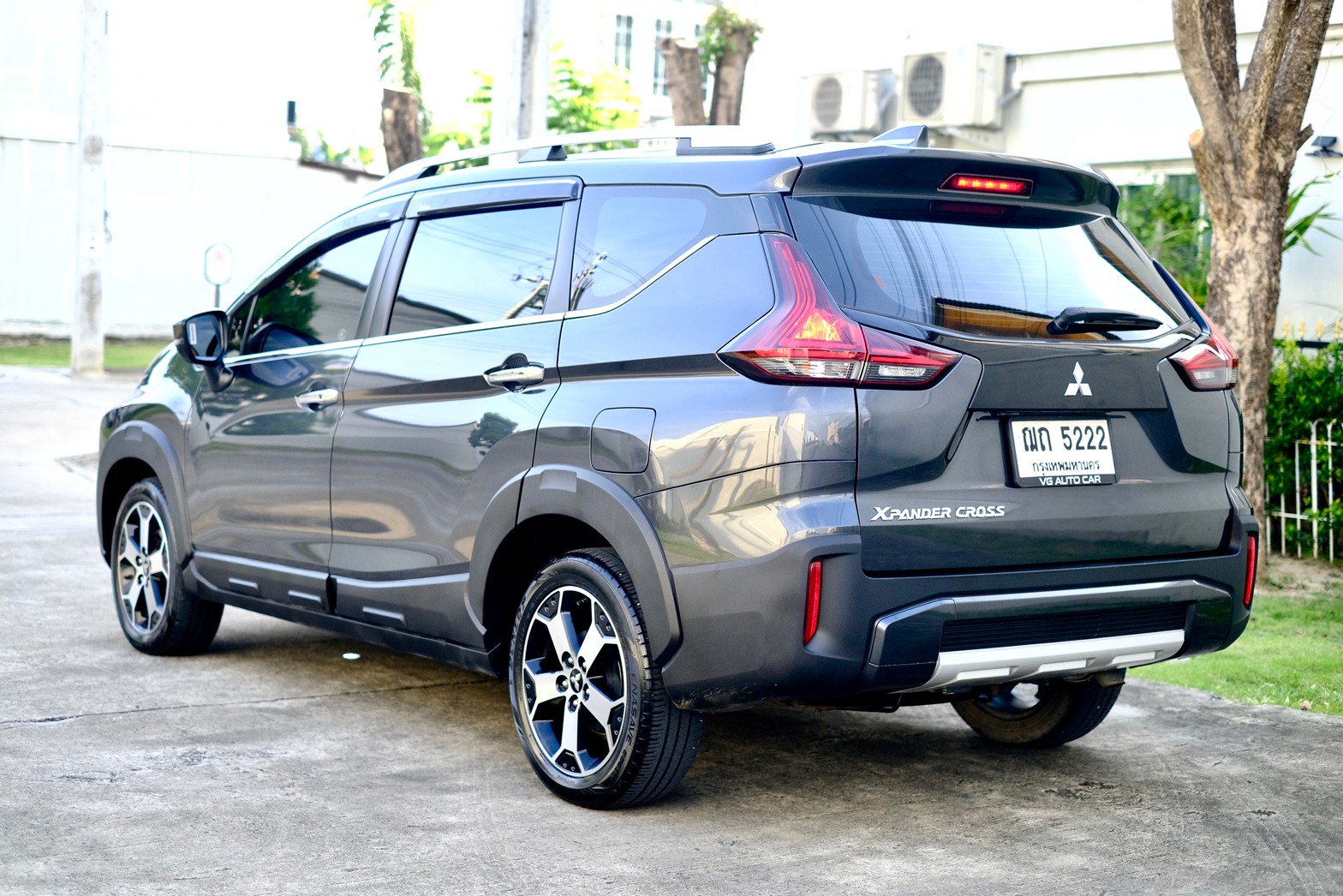 Mitsubishi Xpander cross (ตัวท็อป) เครื่องยนต์: เบนซิน เกียร์: ออโต้ปี: 2020 สี: เทา ไมล์ 45,xxx กม.