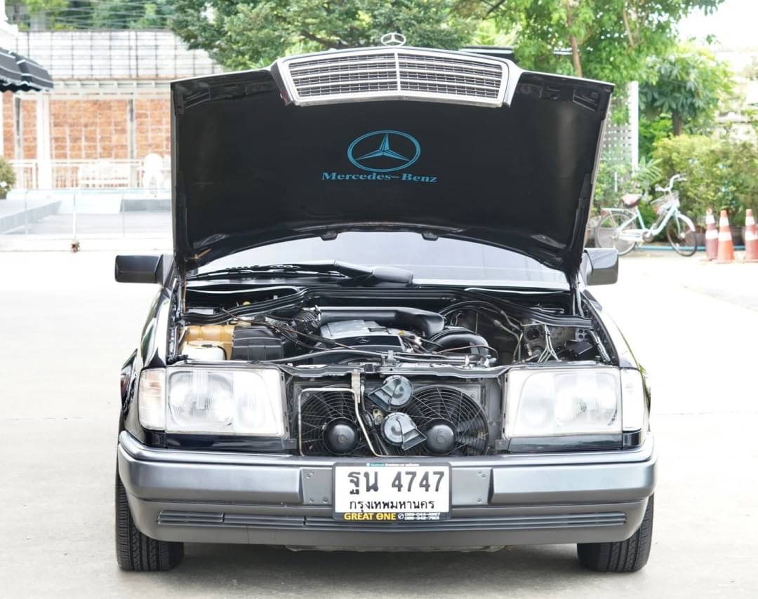 1995 Mercedes-Benz E280 masterpiece สีเทา (รูปที่ 11)