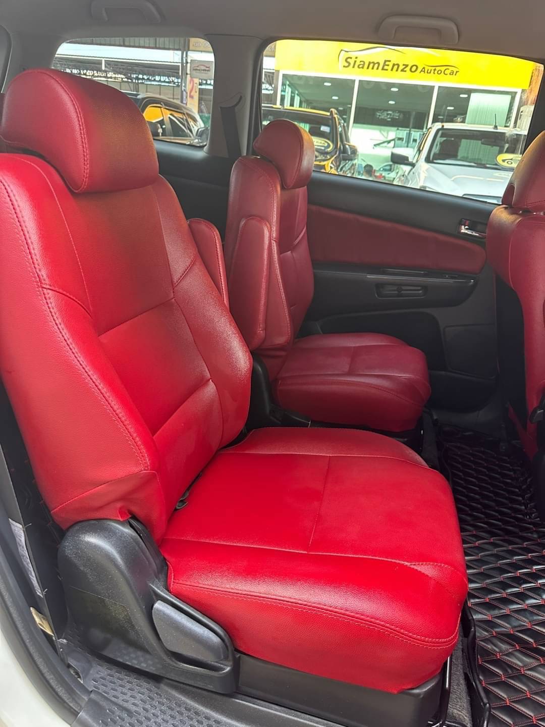 2009 Toyota Wish สีขาว (รูปที่ 16)