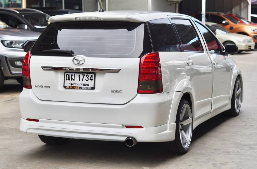 2009 Toyota Wish สีขาว (รูปที่ 3)