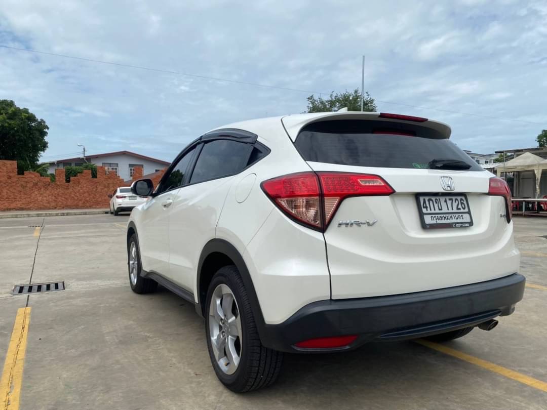2015 Honda HR-V สีขาว (รูปที่ 10)