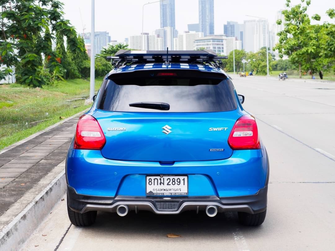 2019 Suzuki Swift สีน้ำเงิน