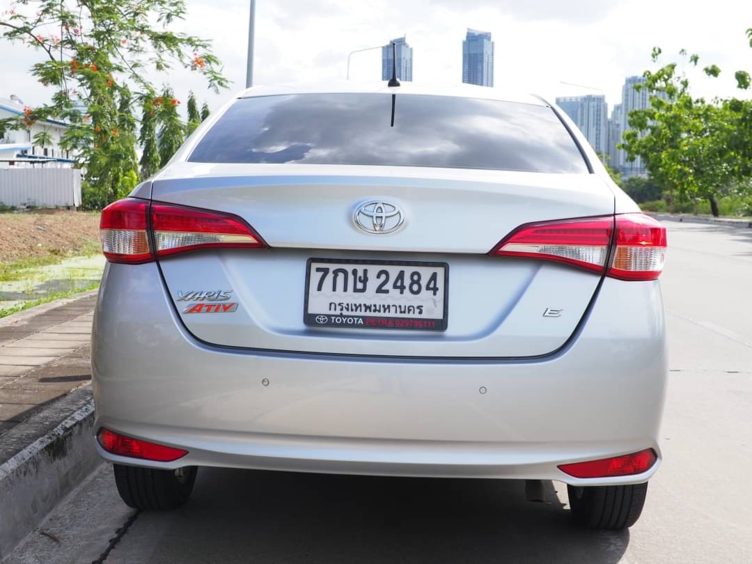 2018 Toyota Vios ไมเนอร์เชนจ์ สีเงิน (รูปที่ 5)