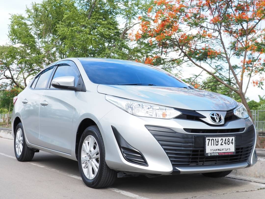 2018 Toyota Vios ไมเนอร์เชนจ์ สีเงิน (รูปที่ 8)