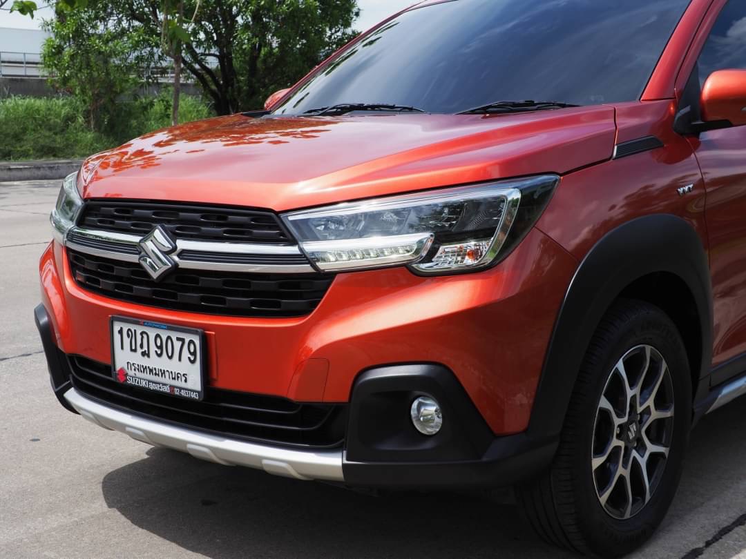 2020 Suzuki XL7 สีส้ม (รูปที่ 4)