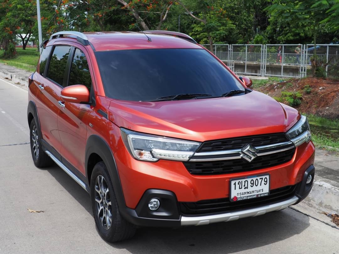 2020 Suzuki XL7 สีส้ม (รูปที่ 2)