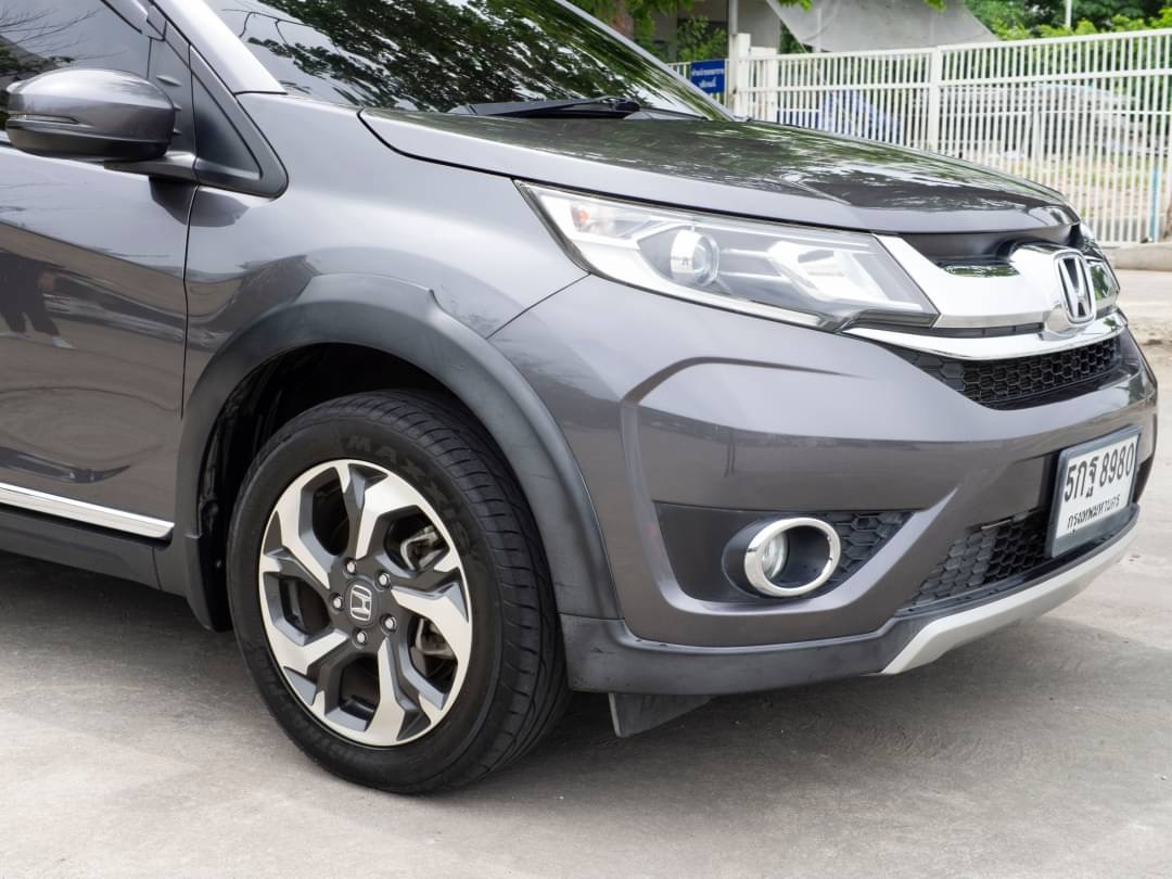 2016 Honda BR-V สีเทา (รูปที่ 19)