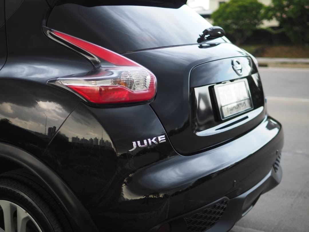 2017 Nissan Juke สีดำ (รูปที่ 12)