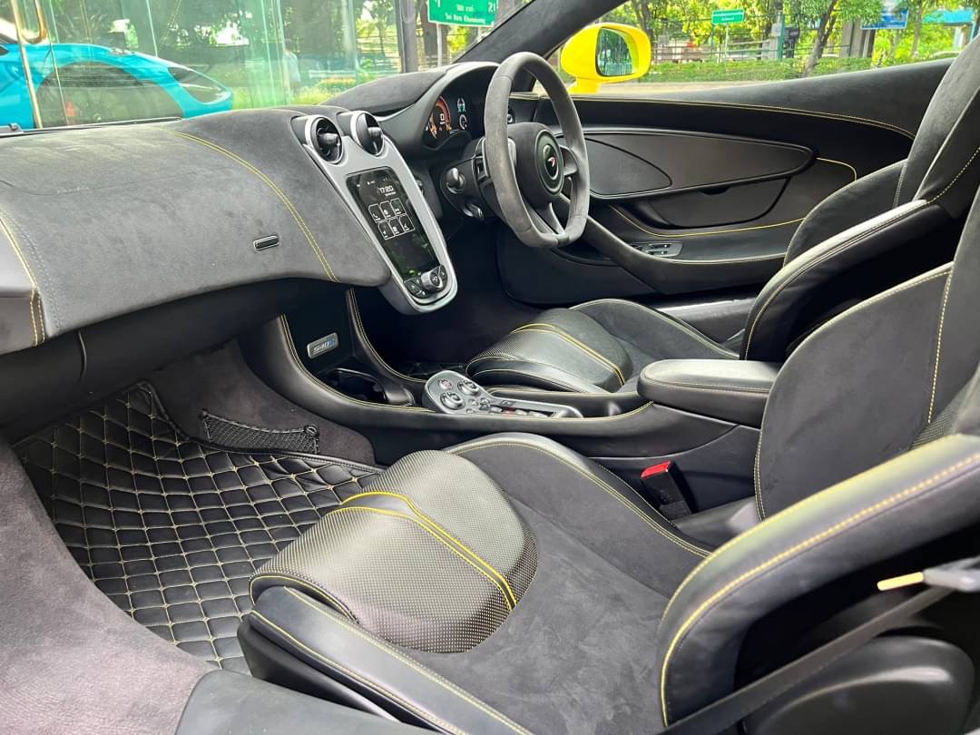 2019 McLaren 540C สีเหลือง (รูปที่ 15)